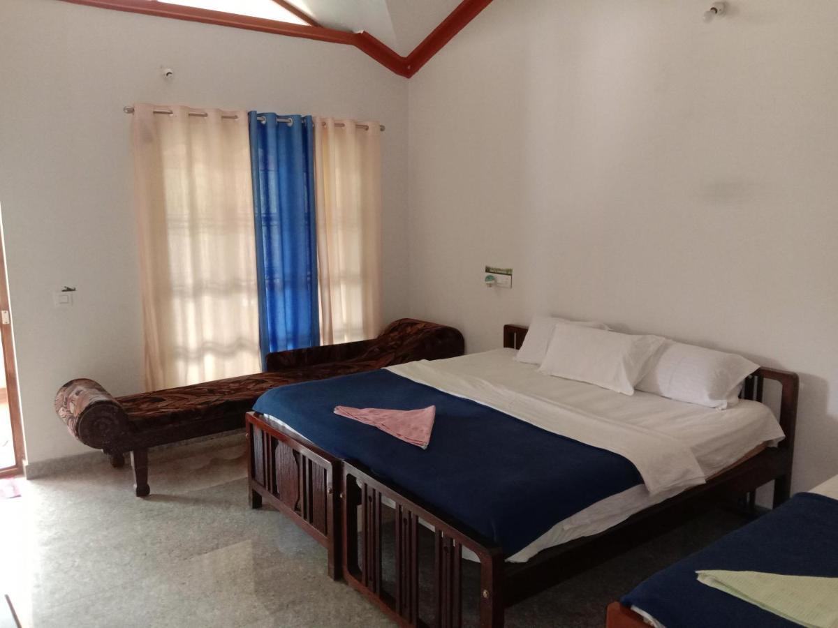 Shivalaya Homestay, Madikeri Siddapura  ภายนอก รูปภาพ