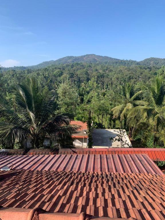 Shivalaya Homestay, Madikeri Siddapura  ภายนอก รูปภาพ